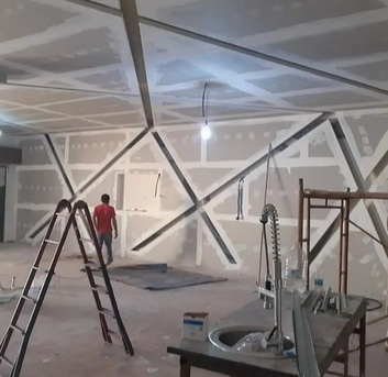 Al-Madinah, Job Seekers, Gypsum Carpenter