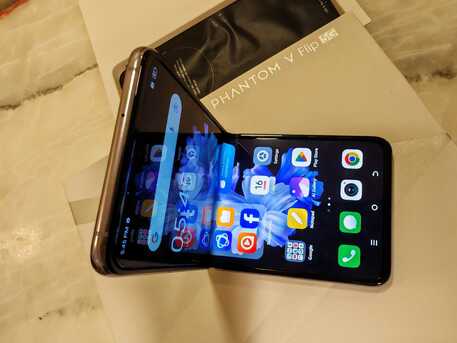 Al Sulaymaniyyah, Mobile Phones, SAR 800,  Tecno Phantom V Flip 5G Mystic Dawn
