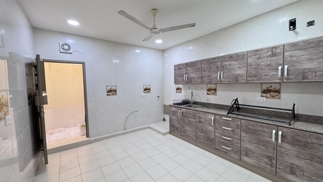 Manama, Apartments/Houses, BHD 240/month,  2 BR,  120 Sq. Meter,  Great Opportunity Flat For Rent In Bahrain Fort Close To Seef Area