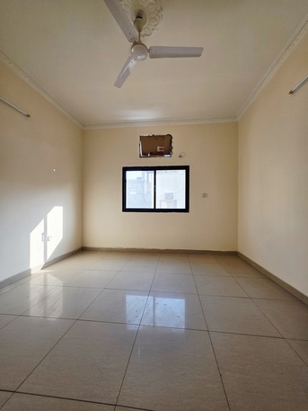 Gudaibiya, Apartments/Houses, BHD 150/month,  2 BR,  -Neet & Clean UN Furnished 2 BHK Family Flat Without Ewa @150/BD In Gudaibiya