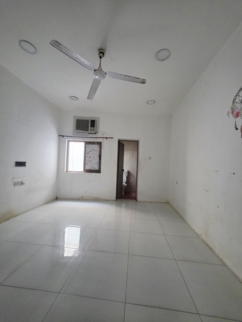 Gudaibiya, Apartments/Houses, BHD 150/month,  Studio,  -Semi Furnished Spacious Studio Flat With Unlimited Ewa @150/BD In Gudaibiya