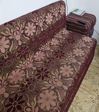 Al Faisaliyah, Furniture, SAR 500,  Majlis / Sofa (for Sitting) For Sale With 6 Arm Rest And 6 Cushions