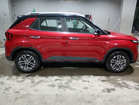 Dammam, Vehicles, Cars & Trucks , SAR 54000,  Hyundai Venue,  2024,  Automatic,  13500 KM,   Comfort  Used For Sale