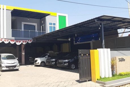 Jakarta, Business, Aqilla Rent A Car