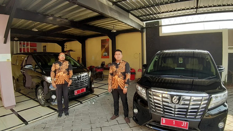 Jakarta, Business, Aqilla Rent A Car