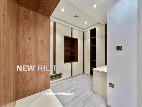 Salmiya, Apartments/Houses, KWD 1550/month,  6 BR,  Six Bedroom Floor For Rent In Mansouriya