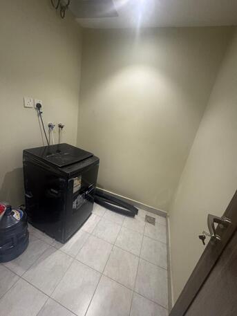 Madinah, Apartments/Houses, SAR 600/day,  Furnished,  3 BR,  300 Sq. Meter,  Madinah: Fully Furnished 3‑bedroom Apartment 3 Washrooms & A Drawing Room. SAR 600/night