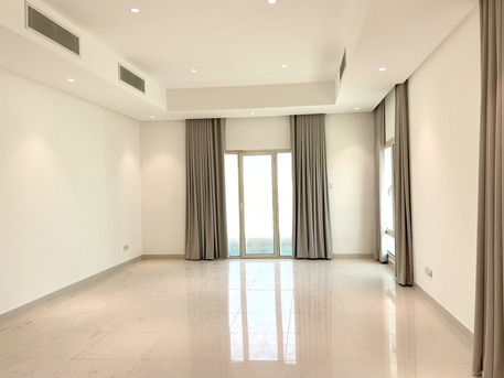 Hamala, Villas, BHD 1300,  450 Sq. Meter,  Modern 4BR Family Villa With Pool & Garden