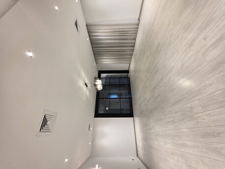 Kuwait City, Villas, KWD 1800,  550 Sq. Meter,  For Rent Luxuries Duplex 3 Bedrooms In Salam