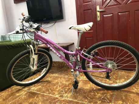 Manama, Bicycles, BHD 4500,  Trek Girls Cycle