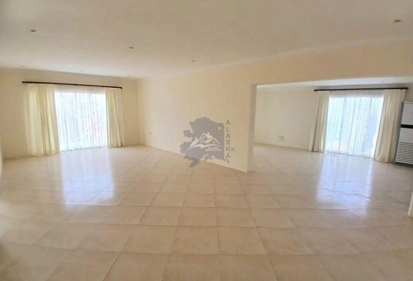 Barbar, Villas, BHD 850,  Semi Furnished Compound Garden 5 Bhk Villa Exclusive In The Barbar