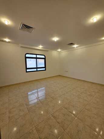 Kuwait City, Apartments/Houses, KWD 550/month,  3 BR,  Opportunity In Rumaithiya: Jumbo Family Apartment - 3 Master Bedrooms