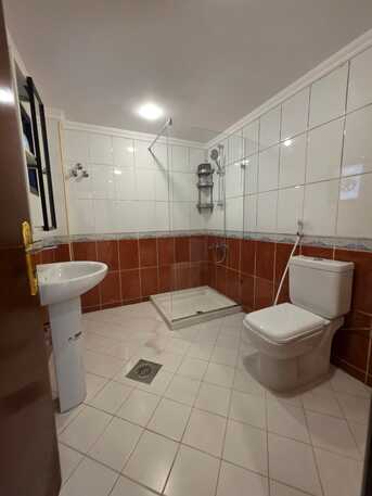 Kuwait City, Apartments/Houses, KWD 550/month,  3 BR,  Opportunity In Rumaithiya: Jumbo Family Apartment - 3 Master Bedrooms