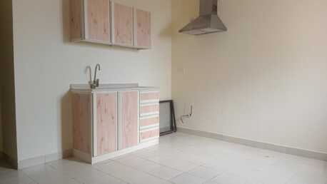 Zinj, Apartments/Houses, BHD 120/month,  1 BR,  Semi Furnished 1 Bedroom Flat For Rent In Zinj ( Exclusive)