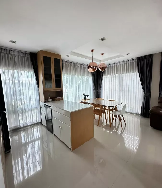 Bangkok, Apartments/Houses, THB 36000/month,  3 BR,  177 Sq. Meter,  For Rent Bangkok House Life Bangkok Boulevard Wongwaen-Rama 9 Saphan Sung