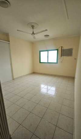 Mahooz, Apartments/Houses, BHD 200/month,  1 BR,  1 Bedroom Unfurnished Flat For Rent With Ewa