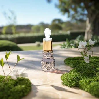 Kuwait City, Perfumes & Fragrances, KWD 5,  Woody Fragrance Perfume Kuwait | Kiswah Perfumes