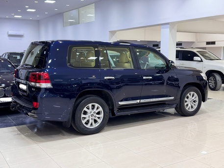 Manama, Vehicles, Cars & Trucks , BHD 15600,  Toyota Land Cruiser GX-R,  2017,  Automatic,  266400 KM,    (Blue)