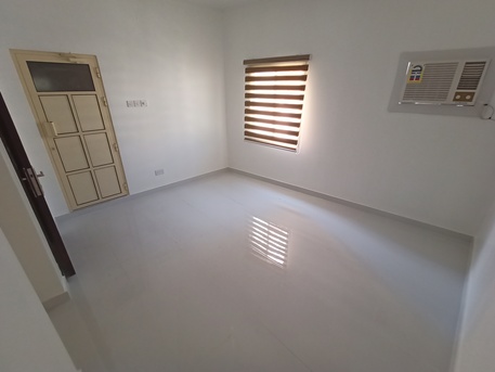 Paris, Apartments, Flats, Houses & Villas, Bhd 120/month,  Studio,  Studio For Small Family Or Couple