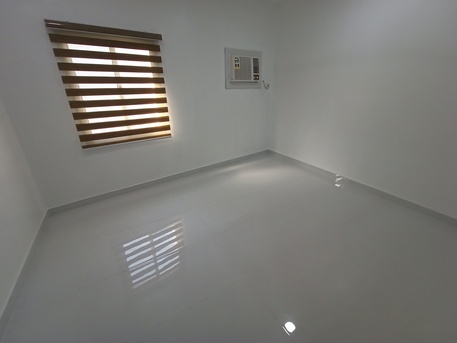 Paris, Apartments, Flats, Houses & Villas, Bhd 120/month,  Studio,  Studio For Small Family Or Couple