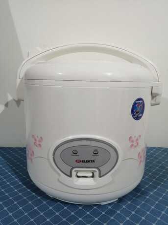 Al Marwah, Household Items, SAR 60,  Urgent Sale Big Size Rice Cooker 2.8L,1000W, 220 240V, 50 Hz