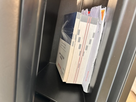 Jeddah, Vehicles, Cars & Trucks , SAR 72000,  Toyota Land Cruiser Prado,  2013,  Automatic,  350000 KM,  -Prado 4-Cylinder TXL For Sale