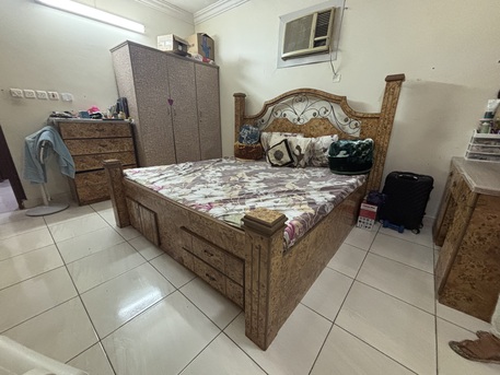 Al Malaz, Furniture, SAR 800,  Bedroom Set , King Size Bed , 6 Door+ 3 Door Wardrobe, Drawer Unit , Dressing, Mirror Unit