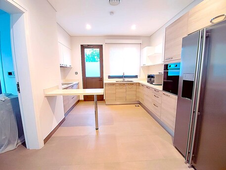 Saar, Villas, BHD 1250,  300 Sq. Meter,  4 BHK Modern Luxury Villa For Rent In Maqabah Near Budaiya Highway BD.1250/- Inclusive