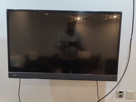 Riyadh, Electronics, SAR 350,  Toshiba HD Smart LED TV 43 Inch Model 43L57 HD (1080p)