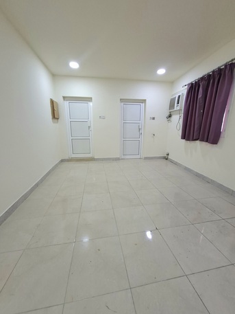 Segaya, Apartments/Houses, BHD 150/month,  Studio,  Semi Furnished Studio With Unlimited Ewa In Segaya,Neat&Clean Flat @ 35547951