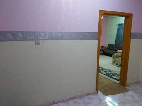 Riyadh, Rooms for Rent, SAR 1350/month,  1 Furnished Room With Bath & Shared Kitchen In Family Flat (For Female/ Single Male)