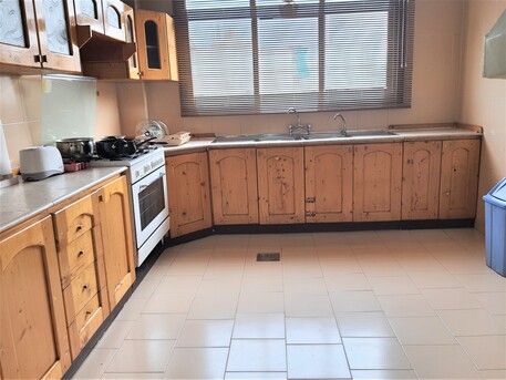 Kuwait City, Villas, KWD 600,  Furnished,  240 Sq. Meter,  Available Villa For Rent In Salwa