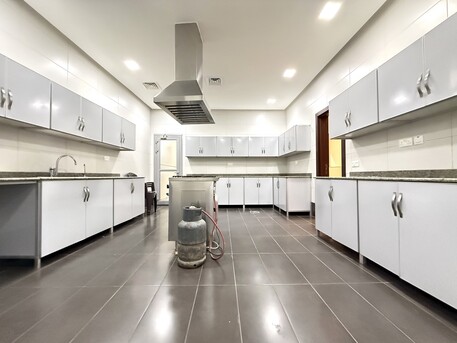 Kuwait City, Apartments/Houses, KWD 1500/month,  3 BR,  Salam - Beautiful, Big 3 Bedrooms Duplex With Indoor S.pool