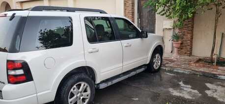 Riyadh, Vehicles, Cars & Trucks , SAR 14000,  Ford Explorer,  2010,  Automatic,  350000 KM,   CLEAN AND NEAT