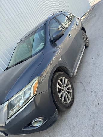 Dammam, Vehicles, Cars & Trucks , SAR 30000,  Nissan Pathfinder,  2014,  Automatic,  242000 KM,