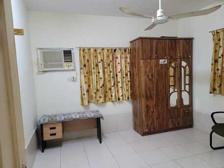 Al Sharafeyah, Rooms Available, SAR 900/month,  Furnished,  Room For Single Muslim Executive Bachelor & Non Smoker