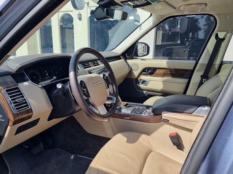 Manama, Vehicles, Cars & Trucks , BHD 15800,  Land Rover Range Rover,  2018,  Automatic,  68000 KM,  RANGE ROVER HSE