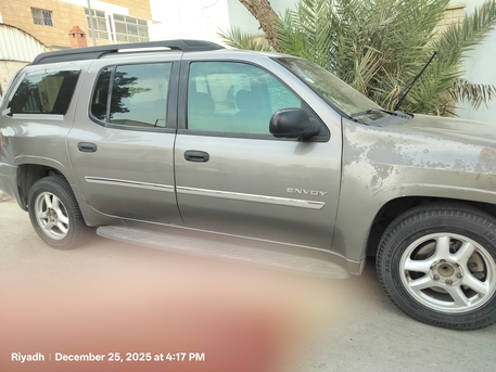 Riyadh, Vehicles, Cars & Trucks , SAR 12000,  GMC Envoy XL,  2006,  Automatic,  231000 KM,    On Sell