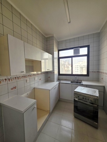 Hoora, Apartments/Houses, BHD 260/month,  2 BR,  Very Neet & Clean Semi Furnished Spacious 2 BHK Flat Without Ewa @260/BD In Hoora