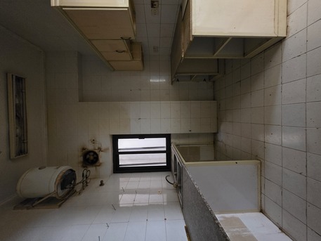 Hoora, Apartments/Houses, BHD 170/month,  2 BR,  -Neet & Clean UN Furnished 2 BHK  Balcony Flat Without Ewa @170/BD In Hoora