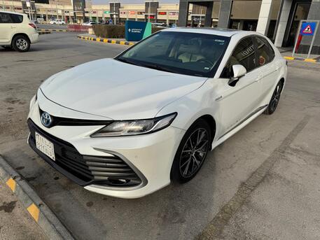 Riyadh, Vehicles, Cars & Trucks , SAR 95000,  Toyota Camry Hybrid,  2022,  Automatic,  70000 KM,  Camry Hybrid  GLE‑X &ndash; Japanese Spec