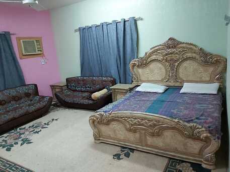 Riyadh, Rooms for Rent, SAR 1350/month,  1 Furnished Room With Bath & Shared Kitchen In Family Flat (For Female/ Single Male)