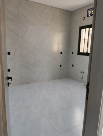 Jeddah, Real Estate For Sale, SAR 870000,  3 BR,  243 Sq. Meter,  Spacious Roof Apartment 5th Floor