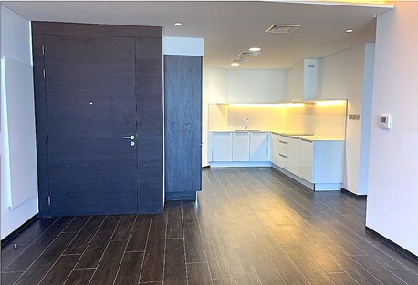 Manama, Apartments/Houses, BHD 750/month,  2 BR,  143 Sq. Meter,  Modern Luxury 2 BHK Apartment For Rent | Harbour Row | BD 750/-Inclusive