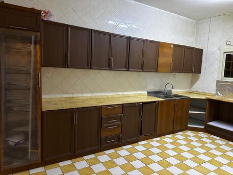 Al Aziziyah, Apartments/Houses, 3 BR,  Fully Furnished Apartment For Rent 2350/month (Payment : Monthly), No Hajj Exit