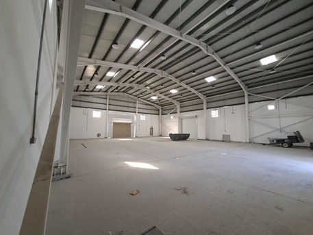 Manama, Warehouses, BHD 1700,  500 Sq. Meter,  Ras Zuaid Area Warehouse Available For Rent