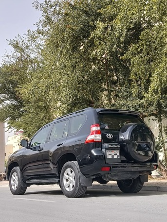 Zinj, Vehicles, Cars & Trucks , BHD 9200,  Toyota Prado,  2015,  Automatic,  174000 KM,    FULL OPTION CAR FOR SALE