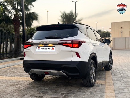 Manama, Vehicles, Cars & Trucks , BHD 2,  Kia Seltos,  2023,  Automatic,  32900 KM,