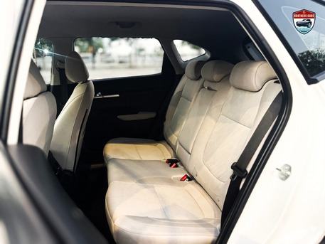 Manama, Vehicles, Cars & Trucks , BHD 2,  Kia Seltos,  2023,  Automatic,  32900 KM,