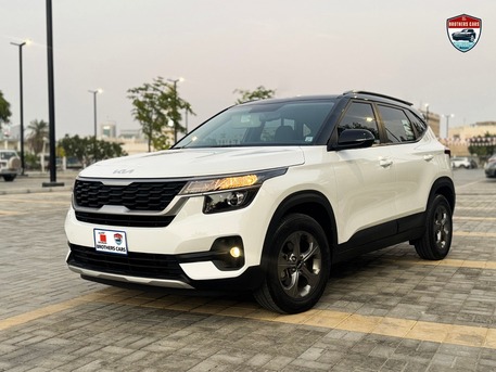 Manama, Vehicles, Cars & Trucks , BHD 2,  Kia Seltos,  2023,  Automatic,  32900 KM,